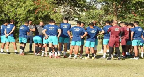 وفاق سطيف ينفرد بصدارة الدوري الجزائري